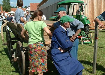 Dreschvorführung 2005